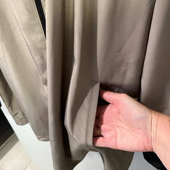 Gallery reversible Jacket - Picture 6 of 6